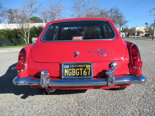 1967 MG MGB 