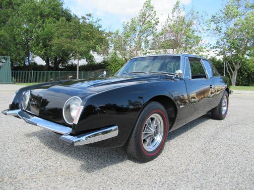 1963 Studebaker Avanti 