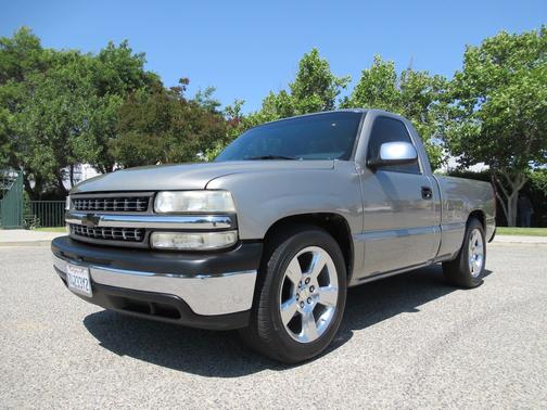 2001 Chevrolet Silverado 1500 LS