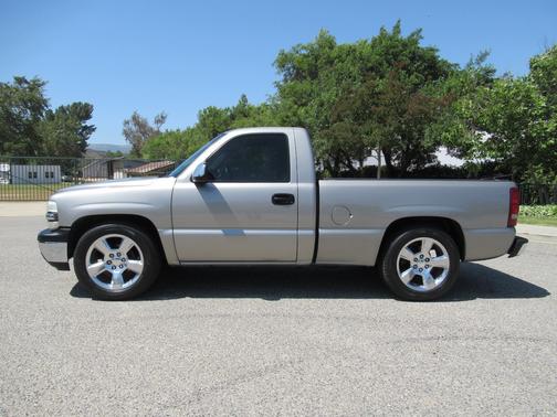 2001 Chevrolet Silverado 1500 LS