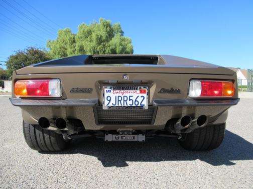 1974 DeTomaso Pantera 