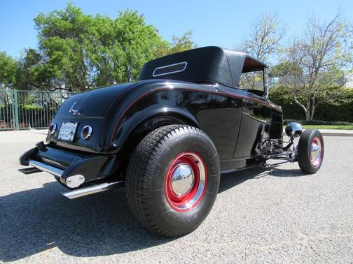 1932 Ford Model B Base