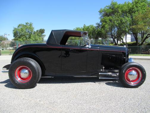 1932 Ford Model B Base