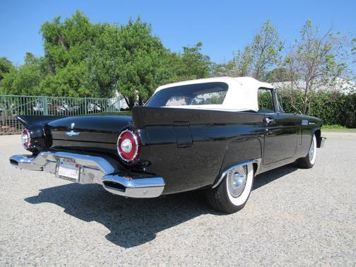 Raven Black 1957 Ford Thunderbird