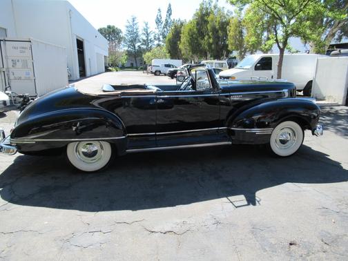 Jet Black 1946 Hudson Super Base