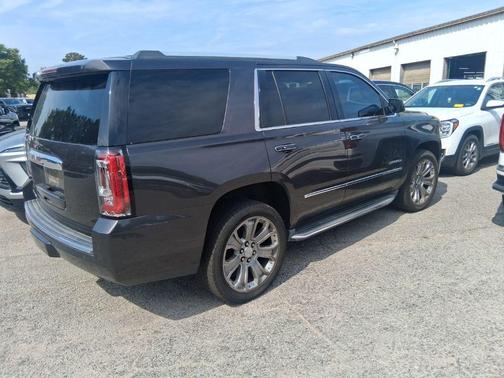 Iridium Metallic 2016 GMC Yukon Denali