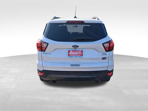 White Platinum 2019 Ford Escape SEL