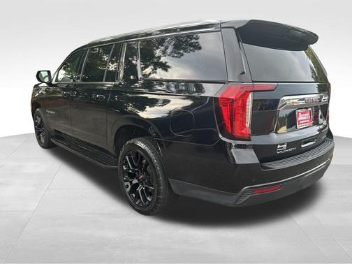 2022 GMC Yukon XL SLE