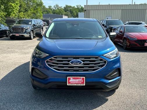 2021 Ford Edge SE