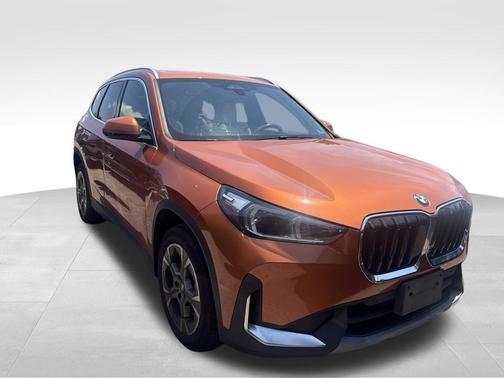 Orange Metallic 2023 BMW X1 xDrive28i