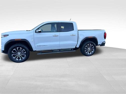 2025 GMC Canyon Denali