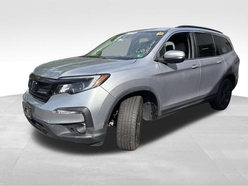 Modern Steel Metallic 2022 Honda Pilot Special Edition