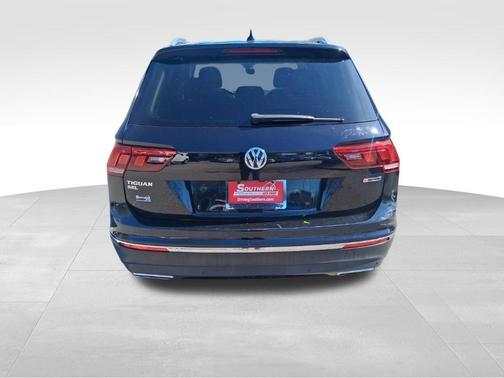 2021 Volkswagen Tiguan 2.0T SEL