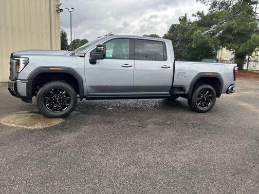 2026 GMC Sierra 2500 AT4