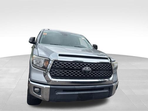 Silver Sky Metallic 2019 Toyota Tundra SR5