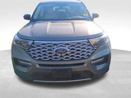 Silver Spruce Metallic 2020 Ford Explorer Platinum