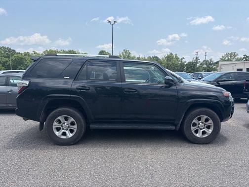 2021 Toyota 4Runner SR5