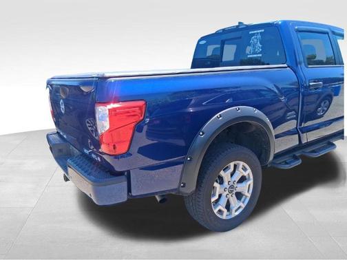 Deep Blue Pearl 2024 Nissan Titan XD SV