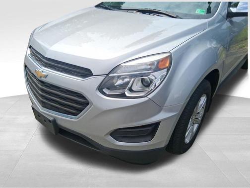 Silver Ice Metallic 2016 Chevrolet Equinox LS