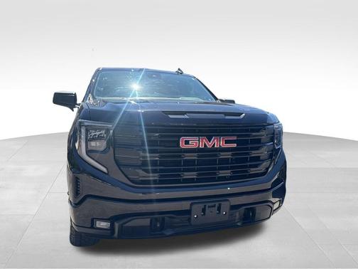 Onyx Black 2022 GMC Sierra 1500 Elevation