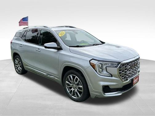 2022 GMC Terrain Denali