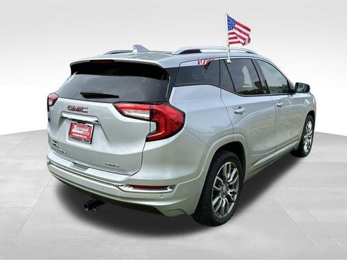 2022 GMC Terrain Denali