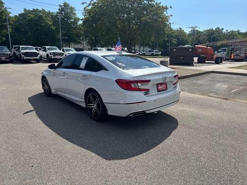 2021 Honda Accord Touring 2.0T