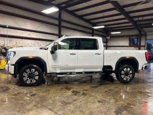 2026 GMC Sierra 2500 Denali