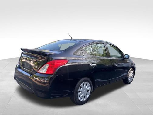 2019 Nissan Versa 1.6 SV