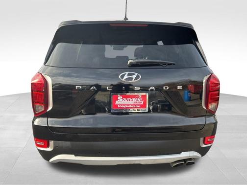 2022 Hyundai PALISADE SE