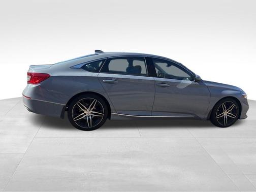 2022 Honda Accord Touring 2.0T