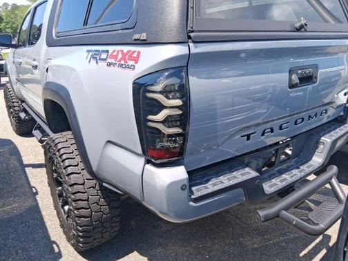Cement 2021 Toyota Tacoma TRD Off Road