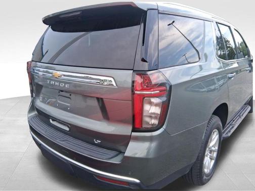 Silver Sage Metallic 2023 Chevrolet Tahoe LT