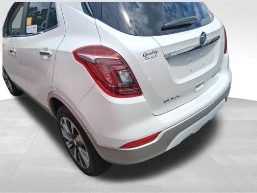 White Frost Tri-Coat 2017 Buick Encore Essence