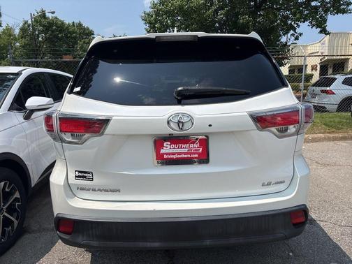 2015 Toyota Highlander LE
