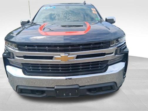 Shadow Gray Metallic 2021 Chevrolet Silverado 1500 LT