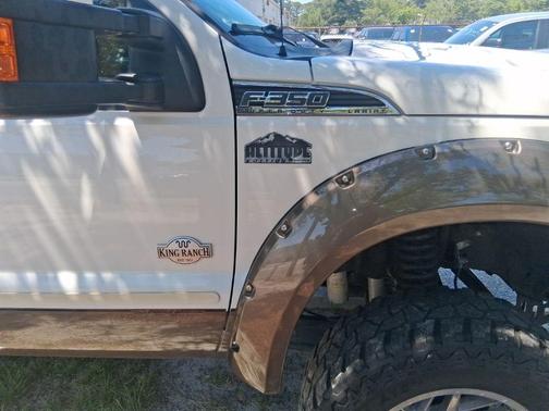 White Platinum Clearcoat Metallic 2015 Ford F-350 King Ranch