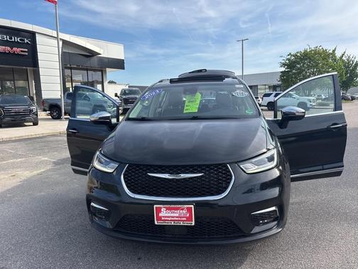 2023 Chrysler Pacifica Limited