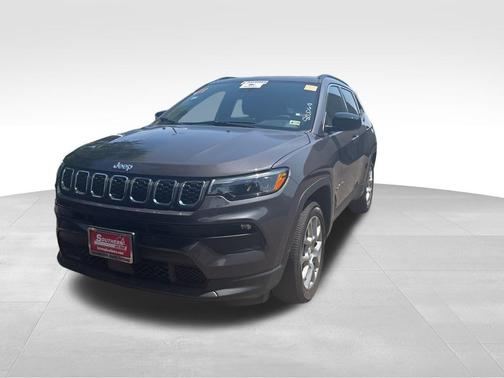 2024 Jeep Compass Latitude Lux
