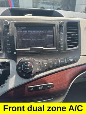 2012 Toyota Sienna XLE