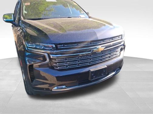 Dark Ash Metallic 2022 Chevrolet Suburban Premier