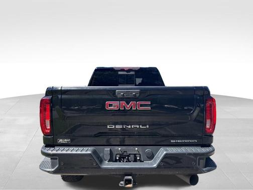 2020 GMC Sierra 2500 Denali