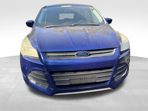 Black 2014 Ford Escape SE