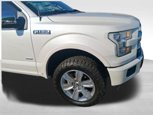 White Platinum Clearcoat Metallic 2017 Ford F-150 Platinum