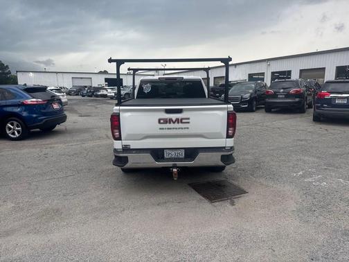2023 GMC Sierra 1500 Pro