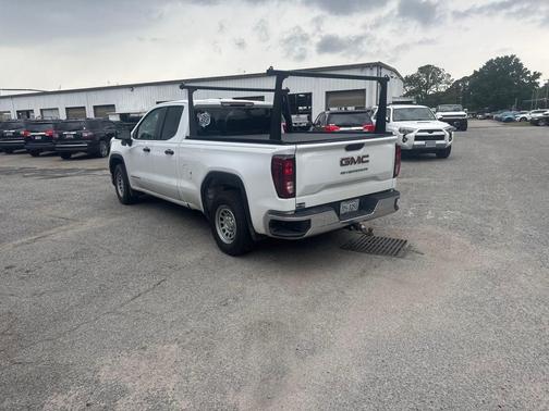 2023 GMC Sierra 1500 Pro