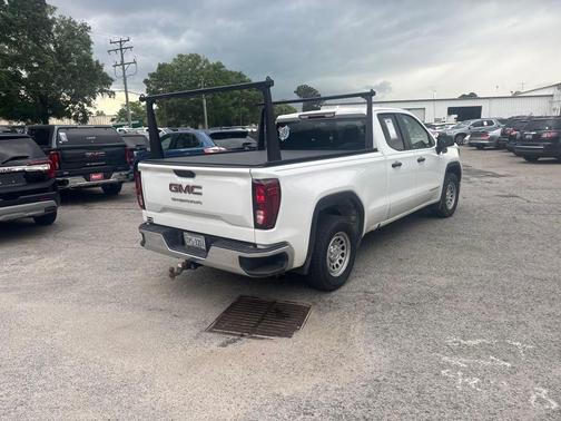 2023 GMC Sierra 1500 Pro