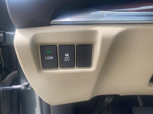 2015 Acura MDX 3.5L Technology Package
