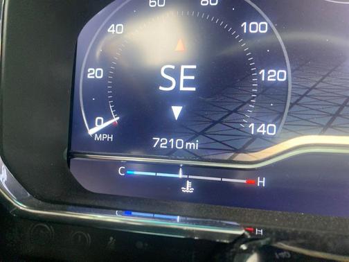 Summit White 2025 GMC Sierra 1500 SLT
