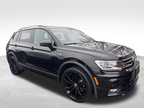 2020 Volkswagen Tiguan 2.0T SE R-Line Black
